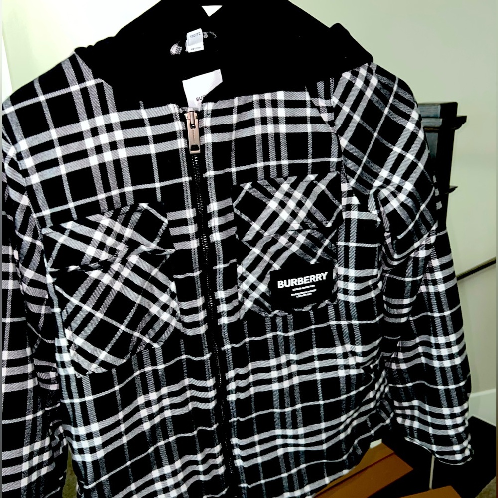 New without tags kids Burberry Jacket size 12Y